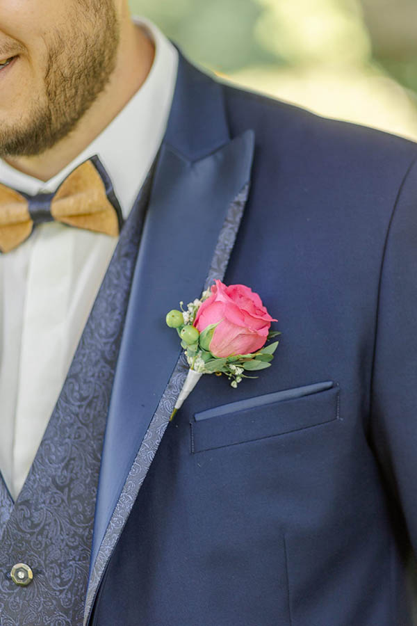 C�r�monie de mariage fleurie